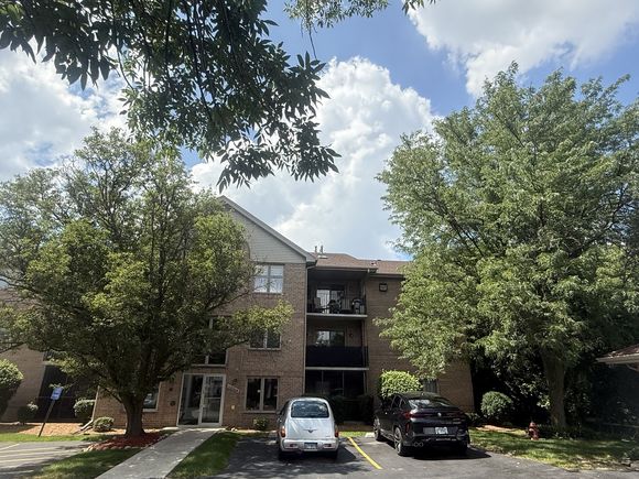10268 Southwest Highway Unit 3C