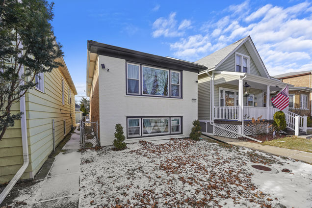 2716 N 73rd Avenue