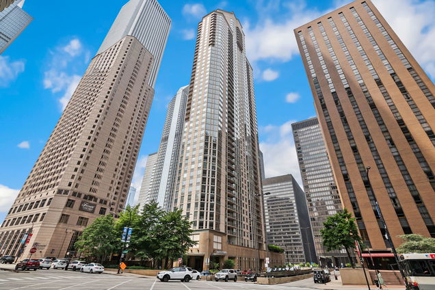 222 N Columbus Drive Unit 2204 Chicago, IL Condo Active - Photo 1 of 18. Opens carousel modal