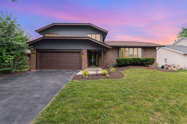 5728 Antler Lane Westmont, IL House Active - Photo 1 of 20. Opens carousel modal
