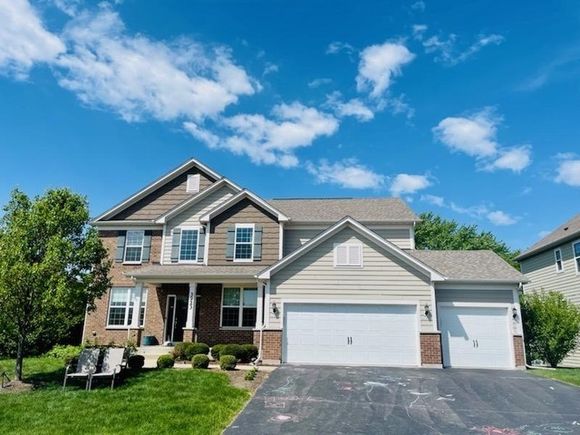 3923 Nannyberry Street Naperville, IL House Active - Photo 1 of 7. Opens carousel modal