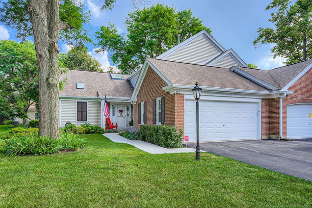 457 Sutherland Lane