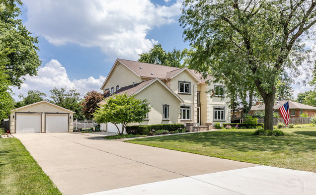 1611 N Evergreen Avenue