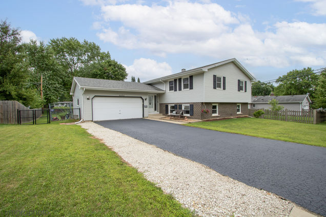 4402 Elmleaf Drive McHenry, IL House Active - Photo 1 of 31. Opens carousel modal