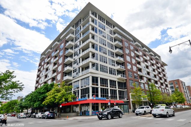 901 W Madison Street Unit 415
