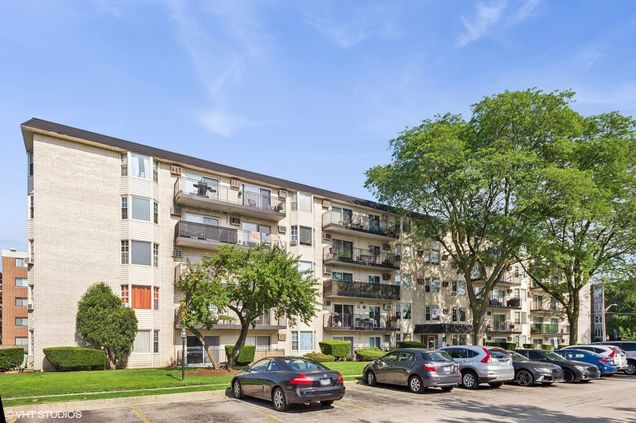5506 Lincoln Avenue Unit 418 Morton Grove, IL Condo Active - Photo 1 of 15. Opens carousel modal