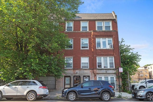 1635 W Morse Avenue Unit 108 Chicago, IL Apartment Active - Photo 1 of 10. Opens carousel modal