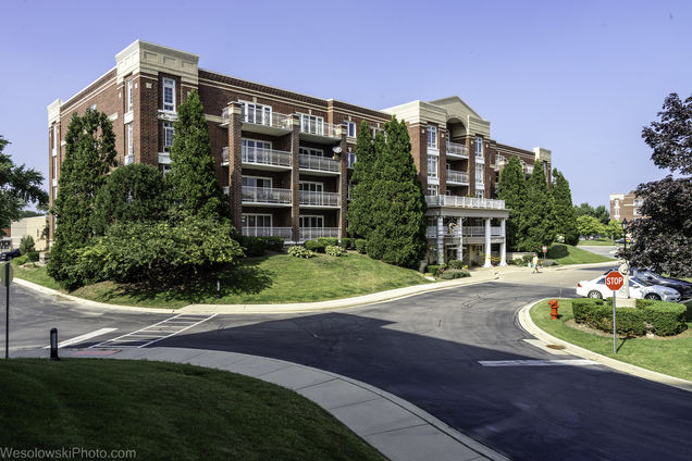 7091 W Touhy Avenue Unit 505 Niles, IL Condo Active - Photo 1 of 27. Opens carousel modal