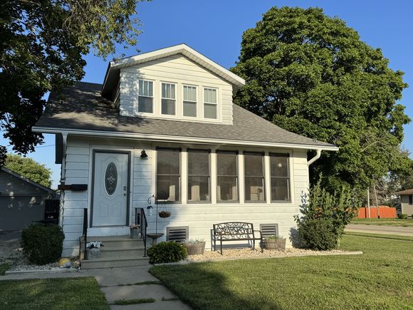 703 N 3rd Street