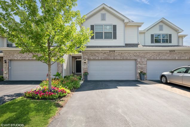 1009 N Auburn Ridge Drive