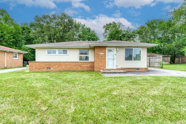 2837 Oxford Drive