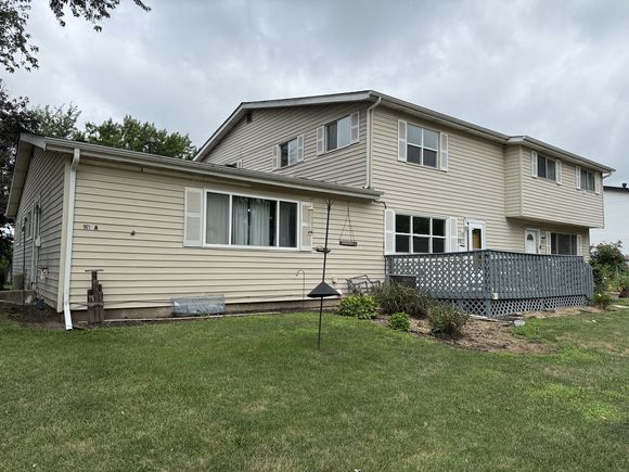 901 Gael Drive Unit B Joliet, IL Condo Active - Photo 1 of 17. Opens carousel modal