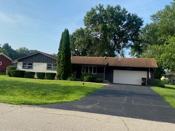 3147 Pheasant Lane