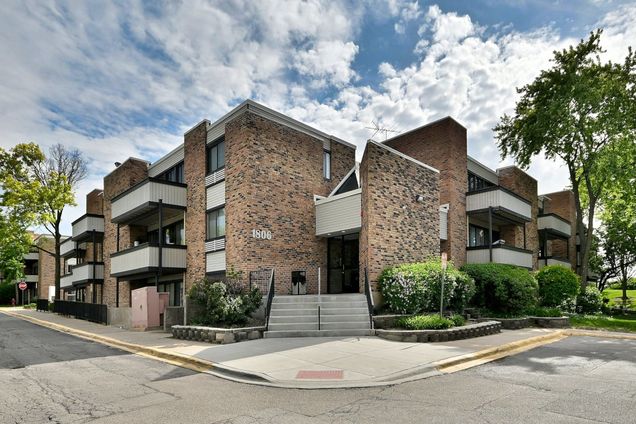 1806 Hemlock Place Unit 105