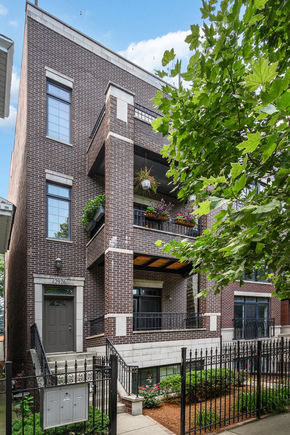 2926 N Damen Avenue Unit 2