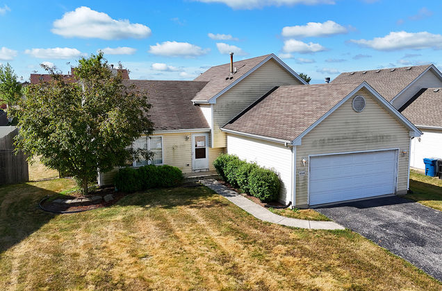 4549 W Tulip Avenue Monee, IL House Active - Photo 1 of 29. Opens carousel modal
