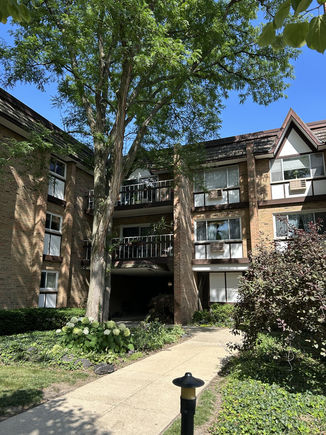 320 Claymoor Road Unit 2D