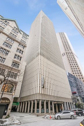 100 E Walton Street Unit 22H