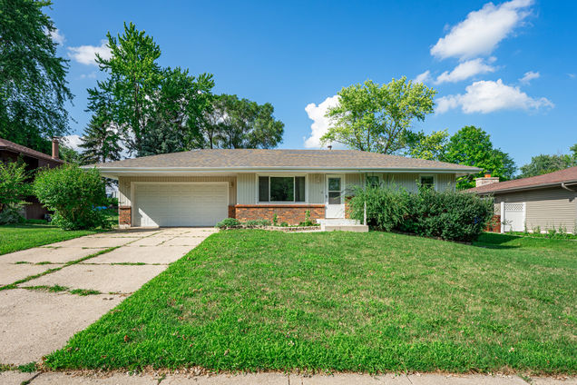5516 Pebble Creek Trail