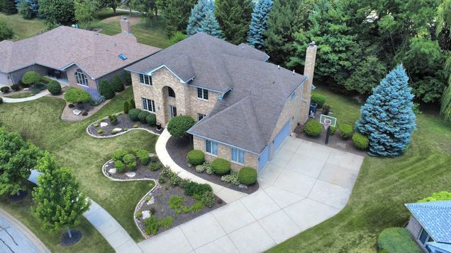 22344 Autumn Drive Frankfort, IL House Active - Photo 1 of 40. Opens carousel modal