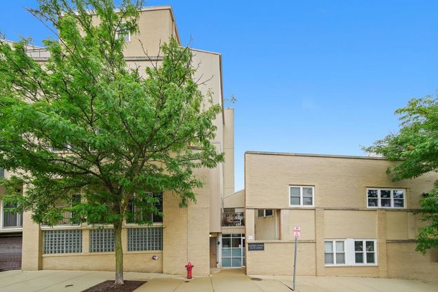1834 Ridge Avenue Unit 102 Evanston, IL Condo Active - Photo 1 of 36. Opens carousel modal