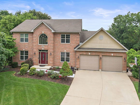 1027 Acorn Hill Lane