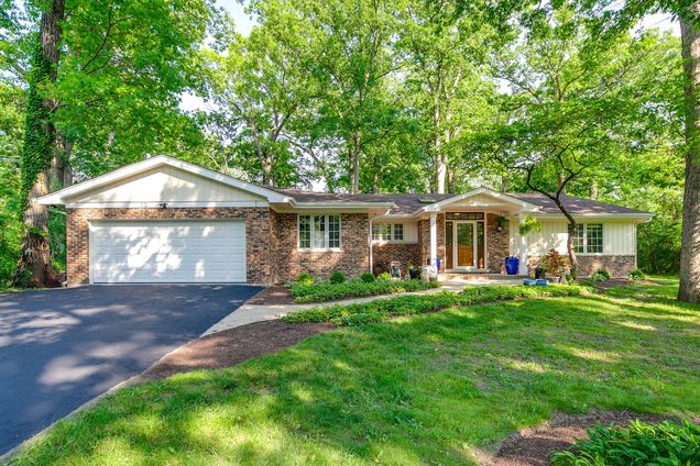 13 Elsinoor Drive