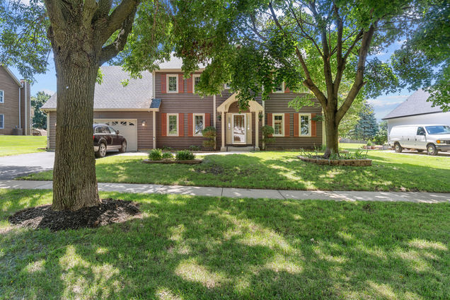 130 Hill Court West Chicago, IL House Active - Photo 1 of 43. Opens carousel modal