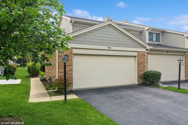 915 Suffolk Court