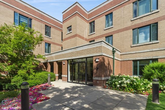 891 Central Avenue Unit 331 Highland Park, IL Condo Active - Photo 1 of 16. Opens carousel modal