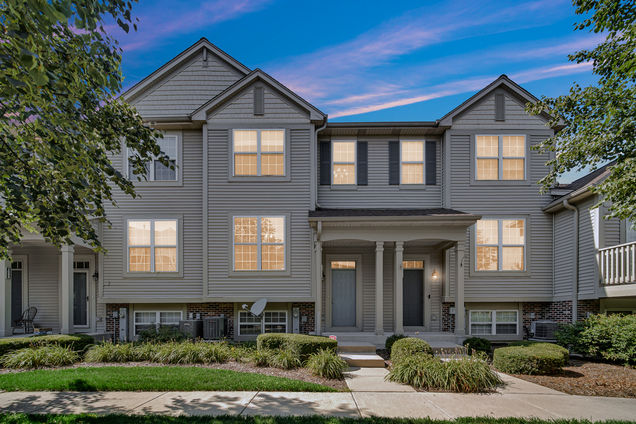 1086 Chadwick Drive