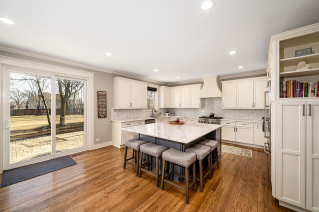 2460 Savanna Drive Wauconda, IL House Sold - Photo 8 of 27. Opens carousel modal