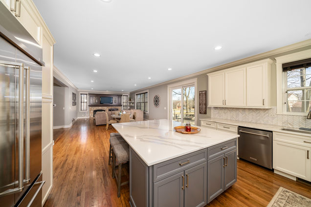 2460 Savanna Drive Wauconda, IL House Sold - Photo 9 of 27. Opens carousel modal
