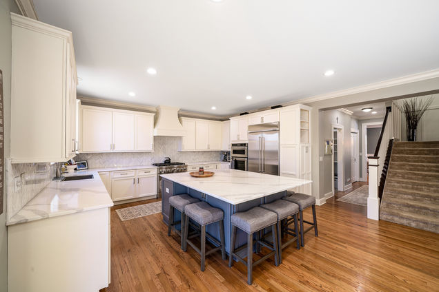 2460 Savanna Drive Wauconda, IL House Sold - Photo 10 of 27. Opens carousel modal