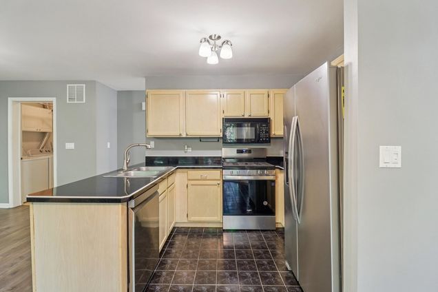 136 Parkview Drive Wauconda, IL Townhouse Sold - Photo 7 of 30. Opens carousel modal