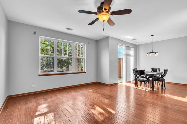 2820 Glacier Way Unit B Wauconda, IL Townhouse Sold - Photo 6 of 24. Opens carousel modal