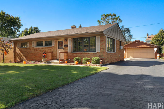 311 Brown Street Wauconda, IL House Sold - Photo 1 of 26. Opens carousel modal