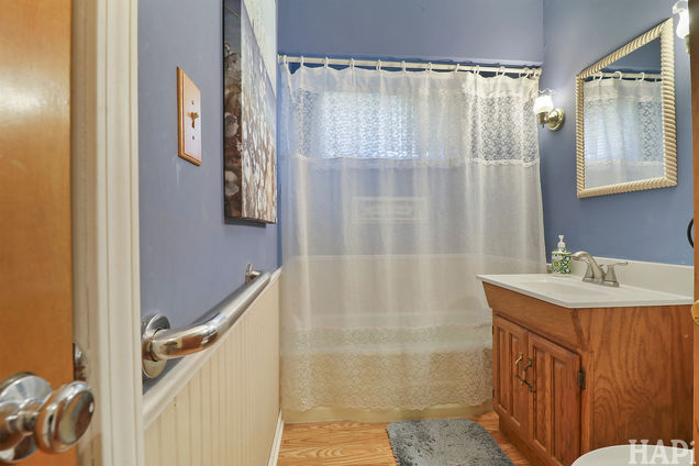 311 Brown Street Wauconda, IL House Sold - Photo 12 of 26. Opens carousel modal