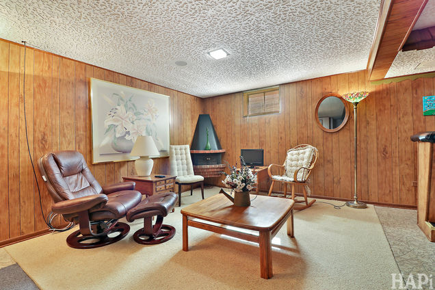 311 Brown Street Wauconda, IL House Sold - Photo 14 of 26. Opens carousel modal