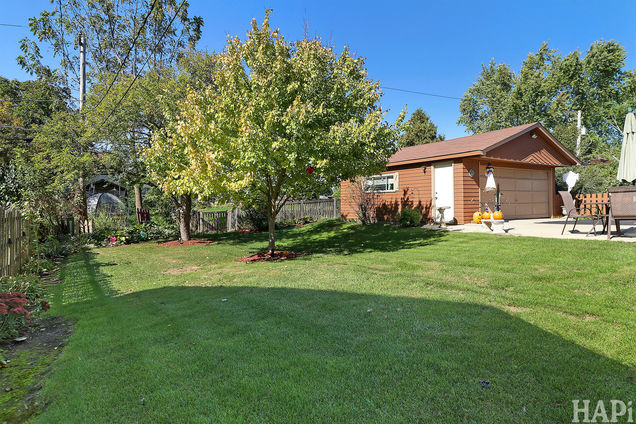 311 Brown Street Wauconda, IL House Sold - Photo 25 of 26. Opens carousel modal
