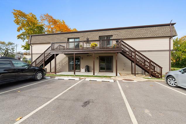 125 E Mill Street Unit 103 Wauconda, IL Condo Active - Photo 2 of 20. Opens carousel modal