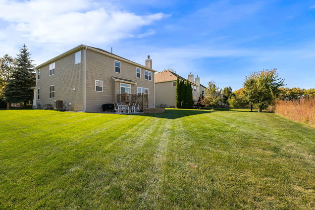 2511 Bluewater Drive Wauconda, IL House Sold - Photo 25 of 30. Opens carousel modal