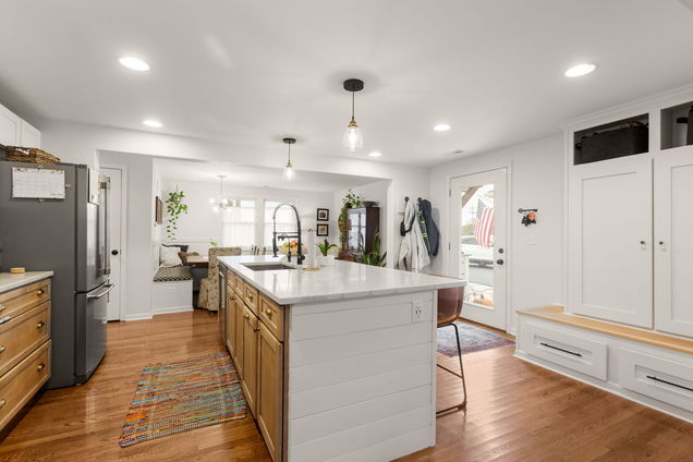 315 Grand Boulevard Wauconda, IL House Sold - Photo 8 of 20. Opens carousel modal