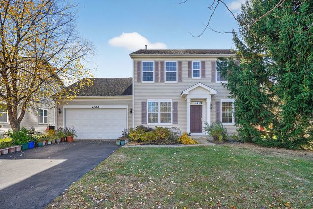 2722 Moraine Valley Road Wauconda, IL House Sold - Photo 1 of 42. Opens carousel modal