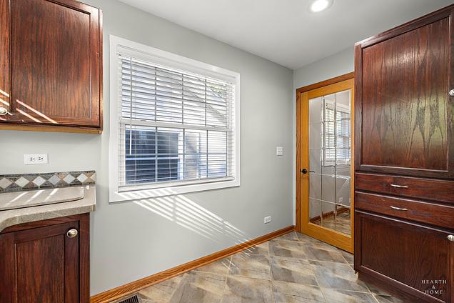 25721 W Lakeview Avenue Wauconda, IL House Sold - Photo 24 of 54. Opens carousel modal