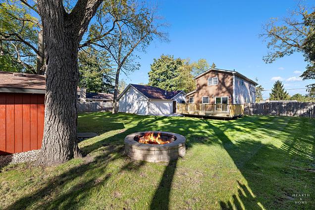 25721 W Lakeview Avenue Wauconda, IL House Sold - Photo 3 of 54. Opens carousel modal