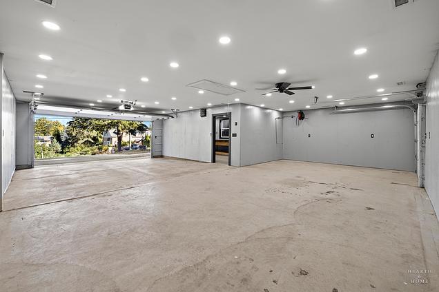 25721 W Lakeview Avenue Wauconda, IL House Sold - Photo 6 of 54. Opens carousel modal