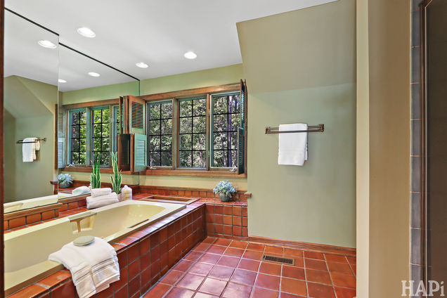 23785 W Barnswallow Lane Wauconda, IL House Sold - Photo 32 of 59. Opens carousel modal
