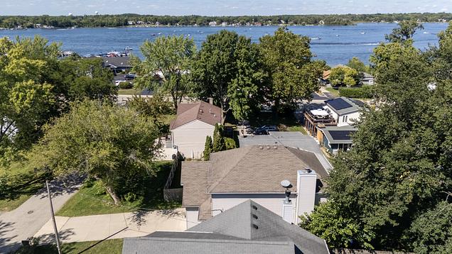 107 Hammond Avenue Wauconda, IL House Sold - Photo 2 of 31. Opens carousel modal