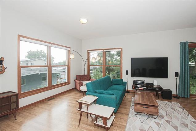 107 Hammond Avenue Wauconda, IL House Sold - Photo 7 of 31. Opens carousel modal